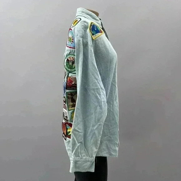 Vintage Girls Scout Denim Top Size S Patches Button Light Blue Long Sleeve - Picture 4 of 10